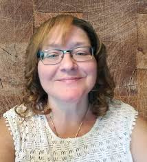 Terri Goddard's Instagram, Twitter & Facebook