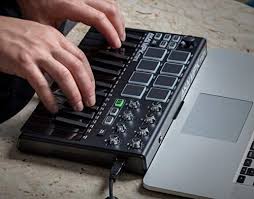 Akai Professional Mpk Mini Mkii 25 Key Portable Usb Midi Akai Professional Mpk Mini Mkii Le Black Black Limited Midi Keyboard Keyboard Music Production Equipment