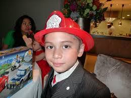 Daniel Mantz's Instagram, Twitter & Facebook