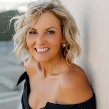 Tami Bernard Makeup Artist LLC (@tamibernardmakeup) • Instagram photos and  videos