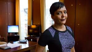 Check out our keisha lance bottoms selection for the very best in unique or custom, handmade pieces from our pins & pinback buttons shops. Vosa91ylgcqcnm