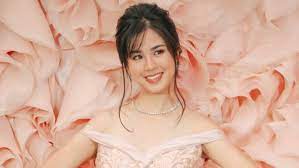 The breakup of their tandem was a shock to their fans, and presumably donny himself, because, on his part, he thought their love team was still under review. In Photos Kisses Delavin S 18th Birthday Party