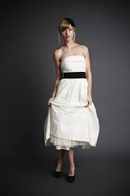 Du suchst ein schlichtes hochzeitskleid, ein boho brautkleid mit spitze oder kurzes kleid fürs standesamt? Schlichte Brautkleider Standesamt Standesamt Kleid De