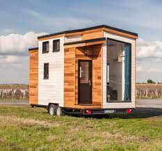 Magic Tiny Houses Where Life Becomes Simple Tiny House For Rent In Mobile Alabama Tiny House Listings Tiny Mobile House Small House Tiny House