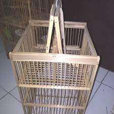 Cara membuat sangkar lovebird sebelum anda membuat kandang lovebird, tentukan terlebih dahulu ukuran kandang yang dibutuhkan. Jual Kandang Jebakan Burung Kota Depok Arindhy Store Tokopedia