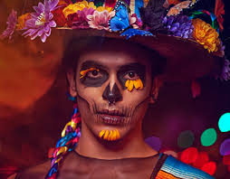 Catrin Designer Projects :: Photos, videos, logos, illustrations and  branding :: Behance