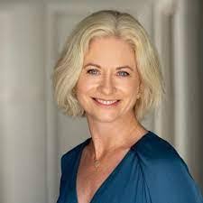 Donna Rendell's Instagram, Twitter & Facebook