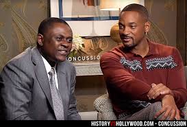 (cte) brain degeneration suffered by professional football players. Concussion Movie Vs True Story Of Bennet Omalu Mike Webster