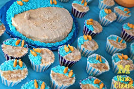 Get your swimsuits ready and brace. 10 Easy Ideas For Throwing A Fun Beach Party Mama Cheaps