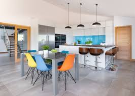 Ensure the heart of your home is kitted out with everything you need to create delicious meals every day. 75 Beautiful Grey Kitchen With Brown Worktops Ideas Designs August 2021 Houzz Uk