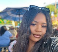 can someone edit this picture?