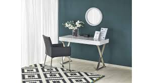 Klares design, perfekte synergie und zeitlose schlichtheit integrieren sich optimal in jedes moderne ambiente. Stylefy B31 Schreibtisch Weiss Hochglanz Chrom Mobel Online Kaufen Jetzt Bi