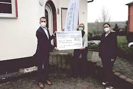 716 likes · 41 talking about this · 42 were here. Vr Bank Rhein Mosel Wohngemeinschaft Fur Menschen Mit Beeintrachtigung Unterstutzt Nr Kurier De