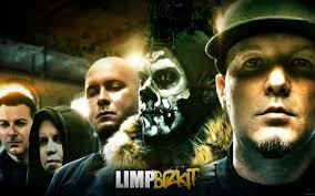 Ia tentang orang mabuk, jumpa perempuan kat kelab malam, lepas tu berzina, lepas tu ketagih, dan berzina lagi, dan yang sama waktu dengannya. Lirik Lagu Faith Limp Bizkit Zonakamu