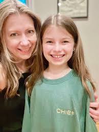 Denise Finnerty's Instagram, Twitter & Facebook