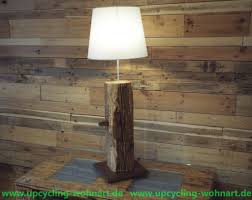 Schone Stehlampe Aus Altem Balken Von Upcycling Wohnart