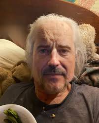 Scott Butchart's Instagram, Twitter & Facebook