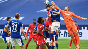 Aktuelle news und gerüchte vom transfermarkt. Fussball Heute Live Im Tv Und Livestream Die Ubertragung Der Bundesliga Am 33 Spieltag Dazn News Deutschland