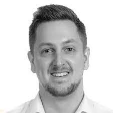 Denise Kono's Instagram, Twitter & Facebook