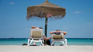 Bisher sei es während einer kundgebung am. Ist Mein Urlaubsland Ein Corona Hotspot Das Erste