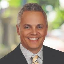 Leah Crowe's Instagram, Twitter & Facebook