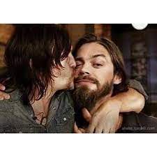 Reedus Place Daryl And Jesus Fear The Walking Dead The Walking Dead Tv
