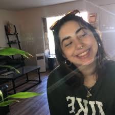 Destiny Darling (@desdarlingg)