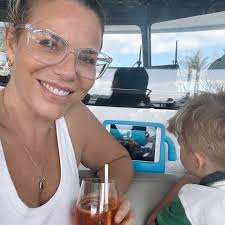 We have arrived, what a day! No naps for the boys but this place is pure  heaven! I can already feel myself melting in to island life! Thank you  🫠🌴🦞🐳 @intercontinentalhaymanisland