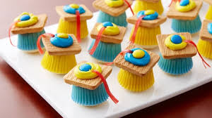 We can't forget about dessert! Easy Graduation Party Recipe Ideas Lifemadedelicious Ca
