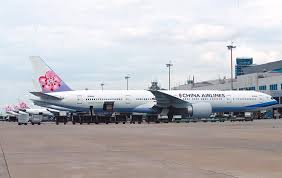 中華航空676號班機空難 （cal676, ci676 ），又稱為 大園空難 。. è¯èˆªé£›æ©Ÿç«„ç«å…‰æ€¥ç–æ•£156æ—…å®¢ ç¤¾æœƒæ–°èž ä¸­åœ‹æ™‚å ±