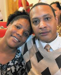 Community tea celebrates scholarship winners