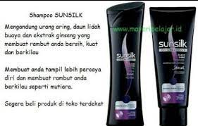Kalimat persuasif dalam iklan bisa ditemukan dalam beberapa contoh berikut. Buatlah Iklan Shampo Iklan Sabun Iklan Sikat Gigigunakan Iklan Asli ä¸€ Brainly Co Id