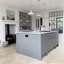 Before deciding on a suite, research which appliance features are most. Howdens Howdensjoinery Instagram Photos And Videos Grey Kitchen Designs Kitchen Dinning Kitchen Fittings