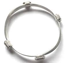 To know more about this beautiful piece of art, read the following article. Simbacub Petite 4 Knot Silver Elephant Hair Style Bracelet Safari Gold Your Source For Elephant Hair Knot Bracelets