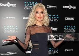 4.714 fotos e imágenes de alta resolución de Erika Girardi - Getty Images