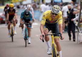 Evidently, van der poel thought that the ramp would still be in place, causing him to misjudge the jump and somersault over his handlebars. K5xocxsbtik Pm