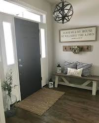 Front Entryway Ideas Plus Helpful Tips To Give Your Guests A Great First Impression Of Your Home Lures And Lac Farm House Living Room Home Cozy Living Rooms