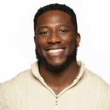 On to the next chapter! 👋🏿 Today was my official last day at iHeartRadio  working as a Social Media Assistant for the Black Information Network. I am  so thankful for opportunity and