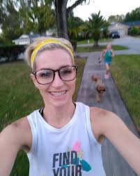 My worst nightmare is to stan a runner_up.. Please be gentle Season 6. 2  days left💃💃💃💃