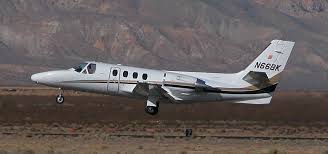 Son moteur a été remplacé par une paire de moteurs électriques de 130 kw chacun, alimentés par des. Combien Coute Un Jet Prive Air Charter Service