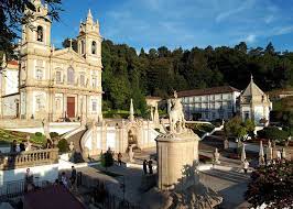 *bracara) is a city and a municipality in the northwestern portuguese district of braga, in the historical and cultural minho province.the city has a resident population of 193,333 inhabitants (in 2021), representing the seventh largest municipality in portugal (by population). Braga Portugal Tourismus In Braga Tripadvisor