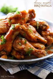 Elles Seront Parfaites Pour Accompagner Votre 5 A 7 Elles Feront Le Bonheur De Tous Chicken Wing Recipes Bbq Wings Wing Recipes