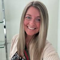 Vivienne Piong Email & Phone Number