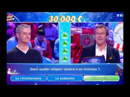 L'animateur télé et acteur de leo mattei a expliqué en interview à jmm que les 12 coups de midi vont rester sans public et il apprécie que les candidats ne viennent plus faire un show devant le public mais lui parlent directement. Les 12 Coups De Midi Encore 15 000 Eu Gagnes Par Eric Sur Des Questions Trofaciles Youtube