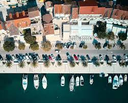 Lowland croatia (nizinska hrvatska), littoral croatia (primorska hrvatska) and mountainous croatia (gorska hrvatska). 5 Reasons Why Czech Tourists Love Croatia Czech Slovak Leaders