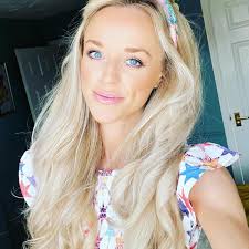 Any advise who can do social media management