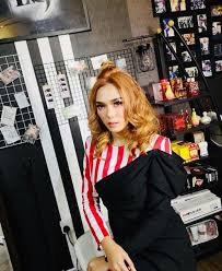 We did not find results for: Biodata Dan Latar Belakang Penyanyi Fara Hezel Iluminasi