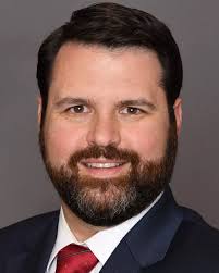 Eric Hollier's Instagram, Twitter & Facebook