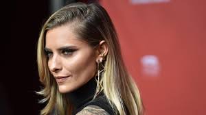 Sie ist die mutter von sophia thomalla und hat auch nacktfotos für. Sophia Thomalla Stolze Mutter Uberraschendes Kinder Foto Aufgetaucht News De