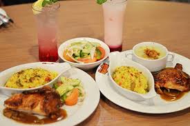 Namun itu semua tergantung pada seberapa sehat menu makanan yang kita makan saat buka puasa dan sahur di setiap harinya. Memilih Untuk Berbuka Puasa Di Kenny Rogers Roasters Dengan Hidangan Special Royal Raya Maha Mahu Makan